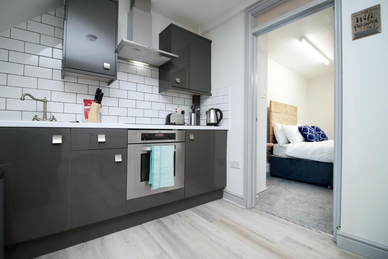 Sleeps 6, Smart Tv'S, Parking Swansea & Morriston Hospital Apartment ภายนอก รูปภาพ